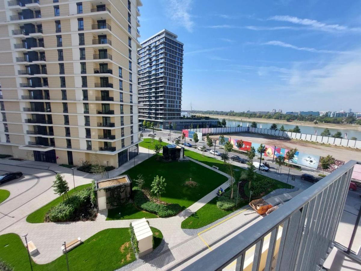 Apartman Irma Sajmiste Exterior photo